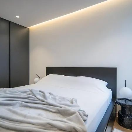 Luxury Contesa