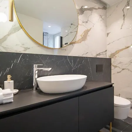 Luxury Contesa רוביני